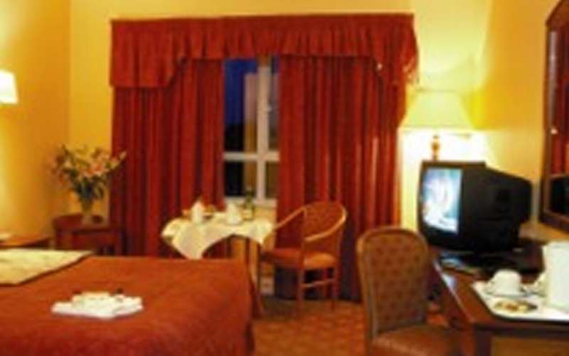 Celtic Ross Hotel & Leisure Centre ロスカーベリー エクステリア 写真